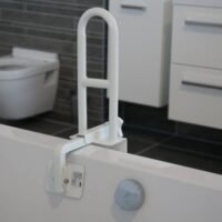 Atlantis-Bath-Tub-Grab-Bar-Rail