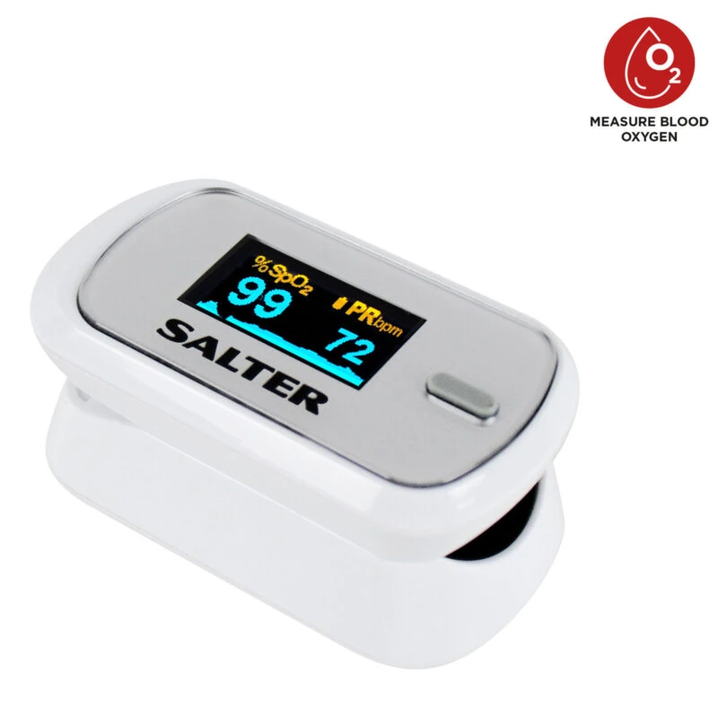 Fingertip pulse oximeter showing SpO2 and PR readings.