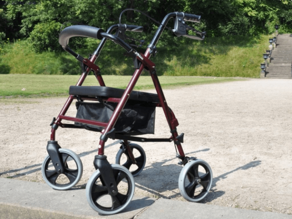 4 wheeled walker with large wheels, 4 wheel walker with seat, rollator walking aid, 4 wheel rollator with seat, 4 wheeled rollator