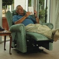 rise-recliner-for-elderly-armchair-for-elderly dual-motor-recliner-chair