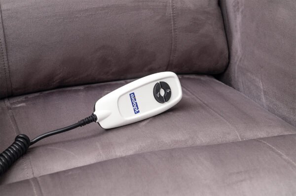 Electric-Recliner-Chair-For-The-Elderly-And-Disabled-