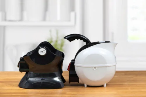 Drinking Aid For Disabled & Seniors | Kettle For Arthritic Hands | Disabled Living Aids | The Uccello Kettle - Image 4