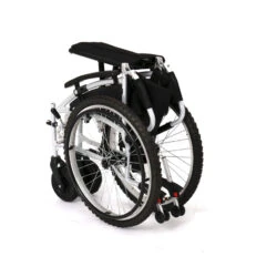 Lightweight All-Terrain Self-Propelled Wheelchair | Compact & Folding Wheelchair | Bike-Style 24 inch Pneumatic Tires - Image 4