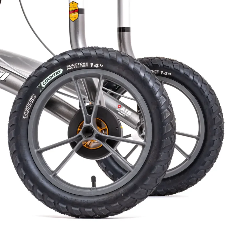 Close-up of 14-inch wheels on Trionic Veloped Golf 14er.