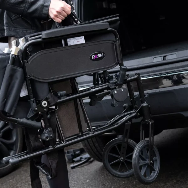 lightweight-folding-wheelchair-uk-dash-lite-2