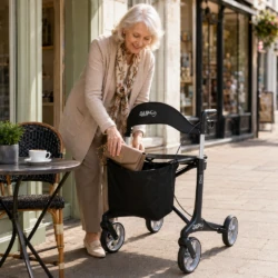 DASH Chic Carbon Rollator | Foldable Carbon Fibre Rollator