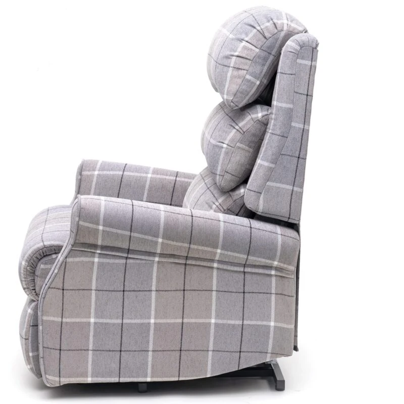 Broadway VG706DA dual motor rise and recline armchair in relaxed position